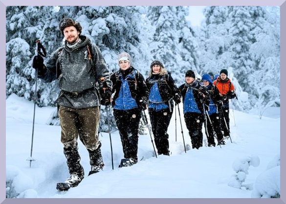 Opastettu Karhukävely Pienellä Karhunkierroksella